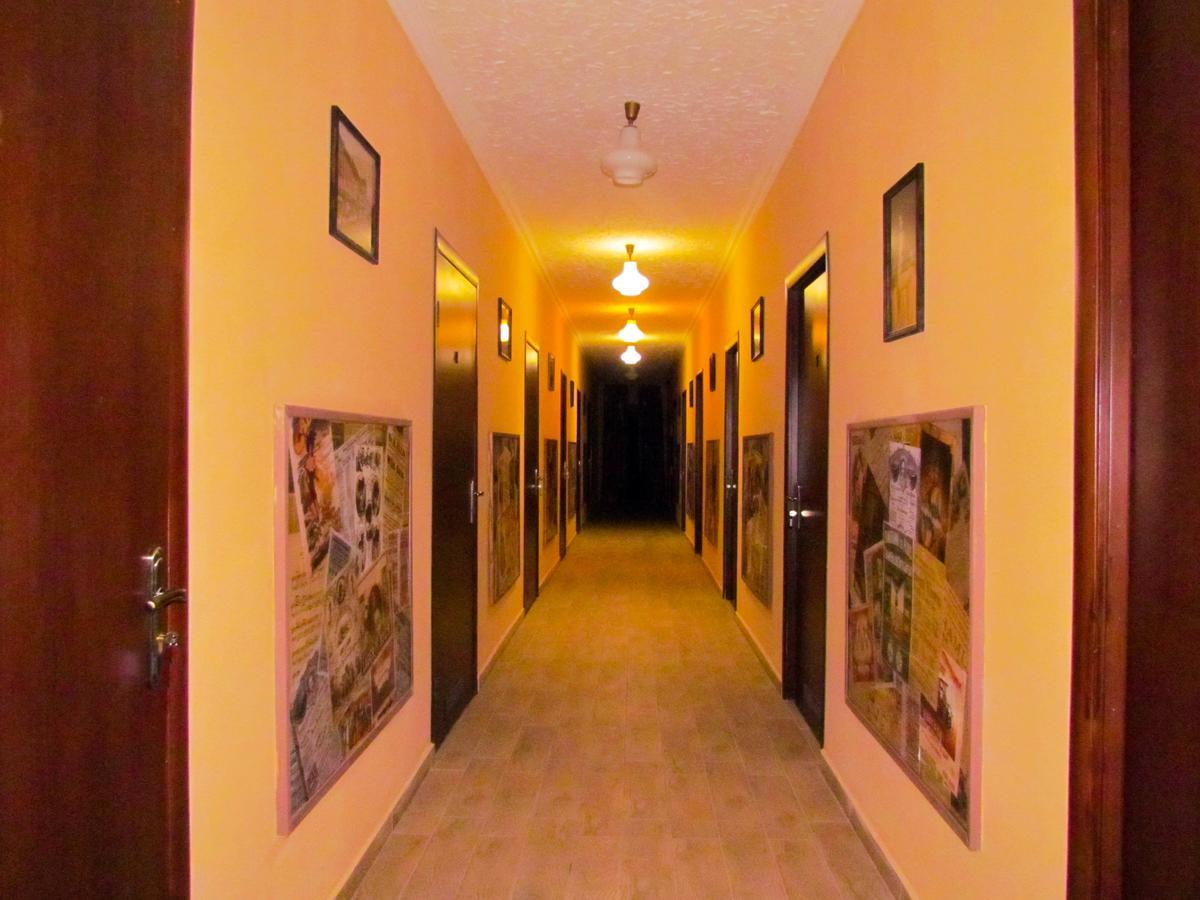 Skarbek'S Hostel Λβιβ Εξωτερικό φωτογραφία